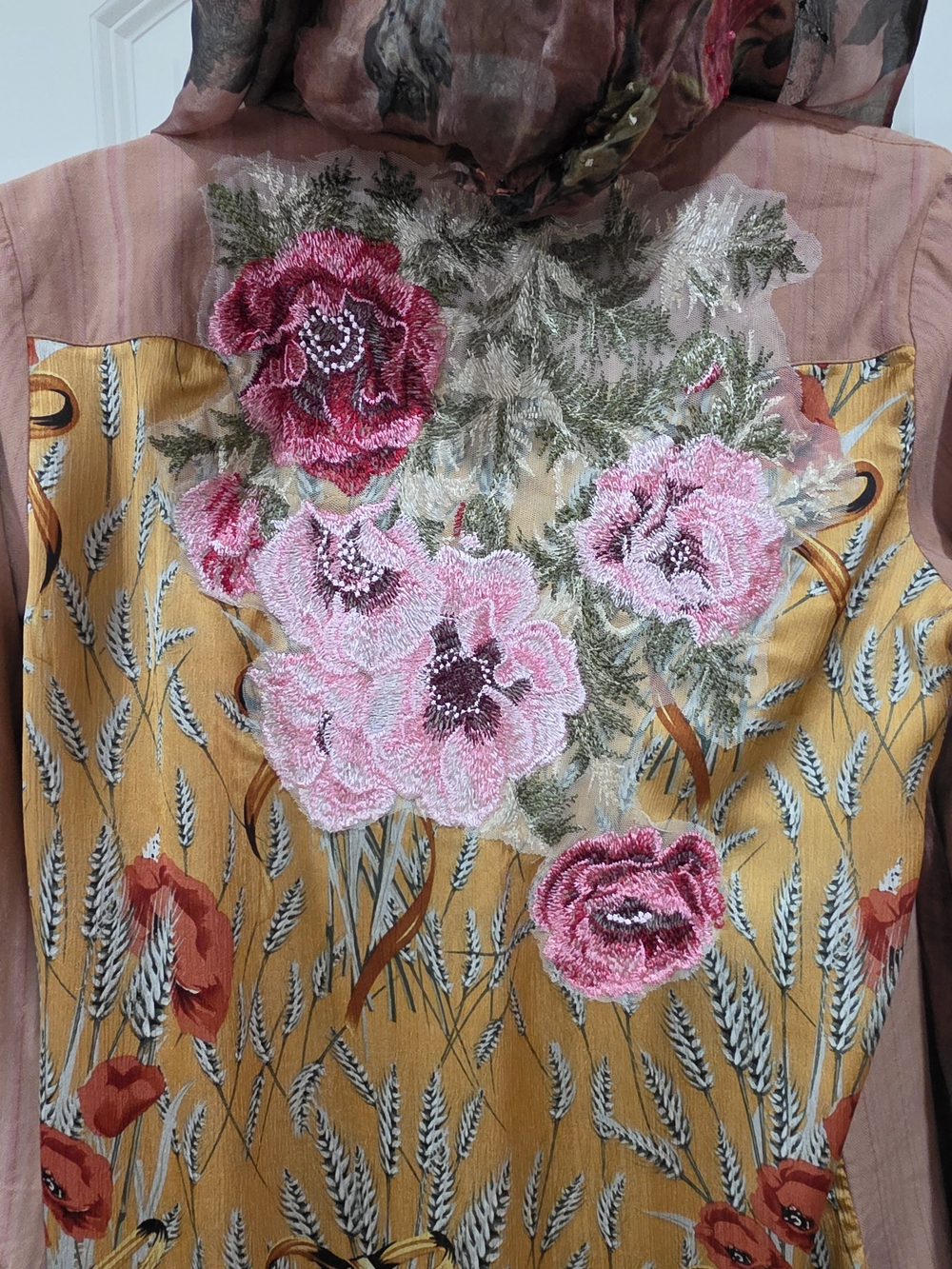 Aratta - Looks Authentic Hoody Kimono Embroidered w Flower&Sequin Detail NWT M - Picture 2 of 16